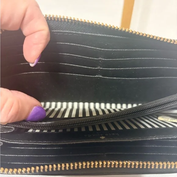 Kate Spade Black Zip-Around Wallet - Picture 6 of 10